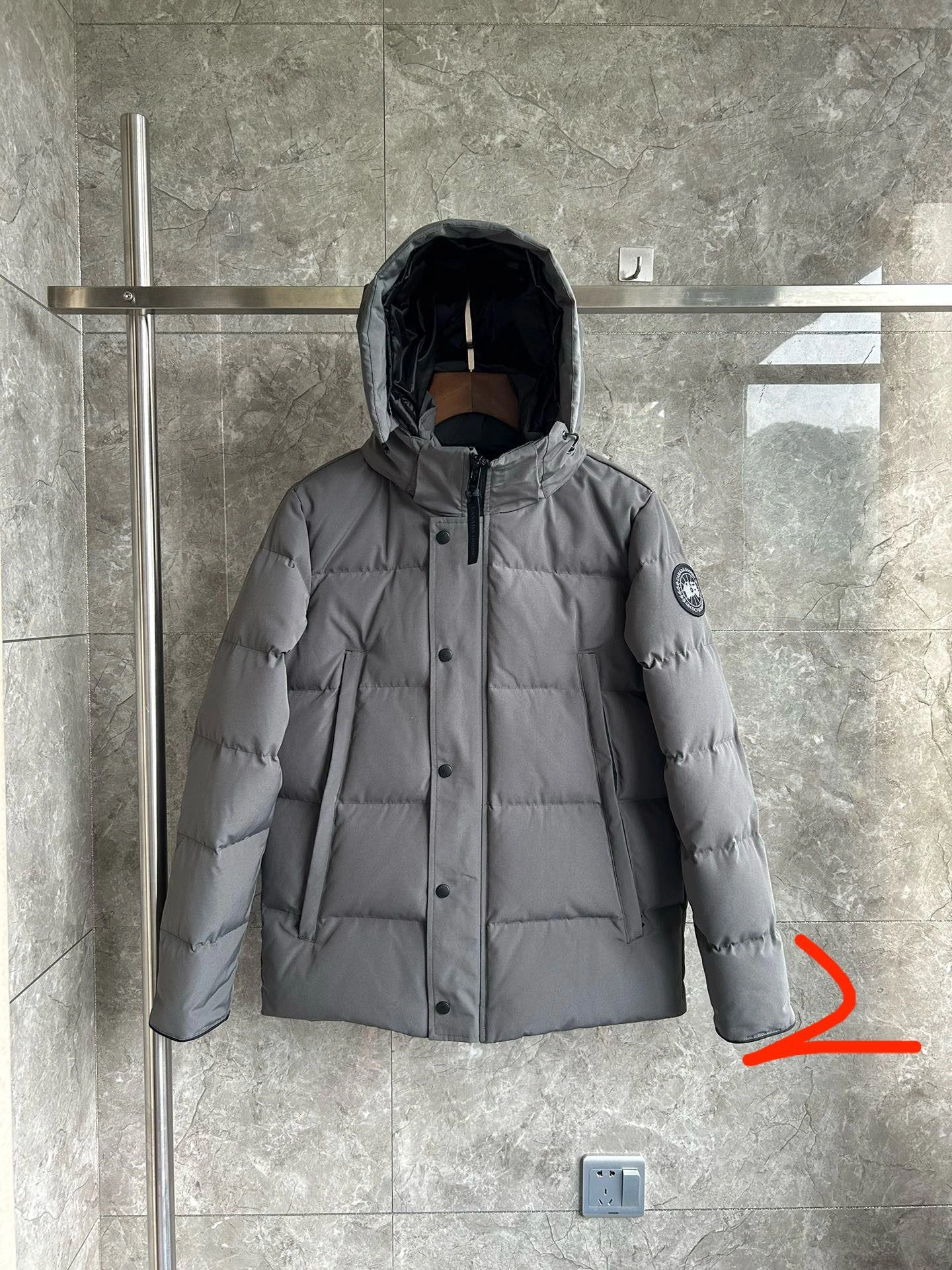 wg.luxury-- 6oos5 E2048M Down jacket 5colour item:E-F409J2210-5H